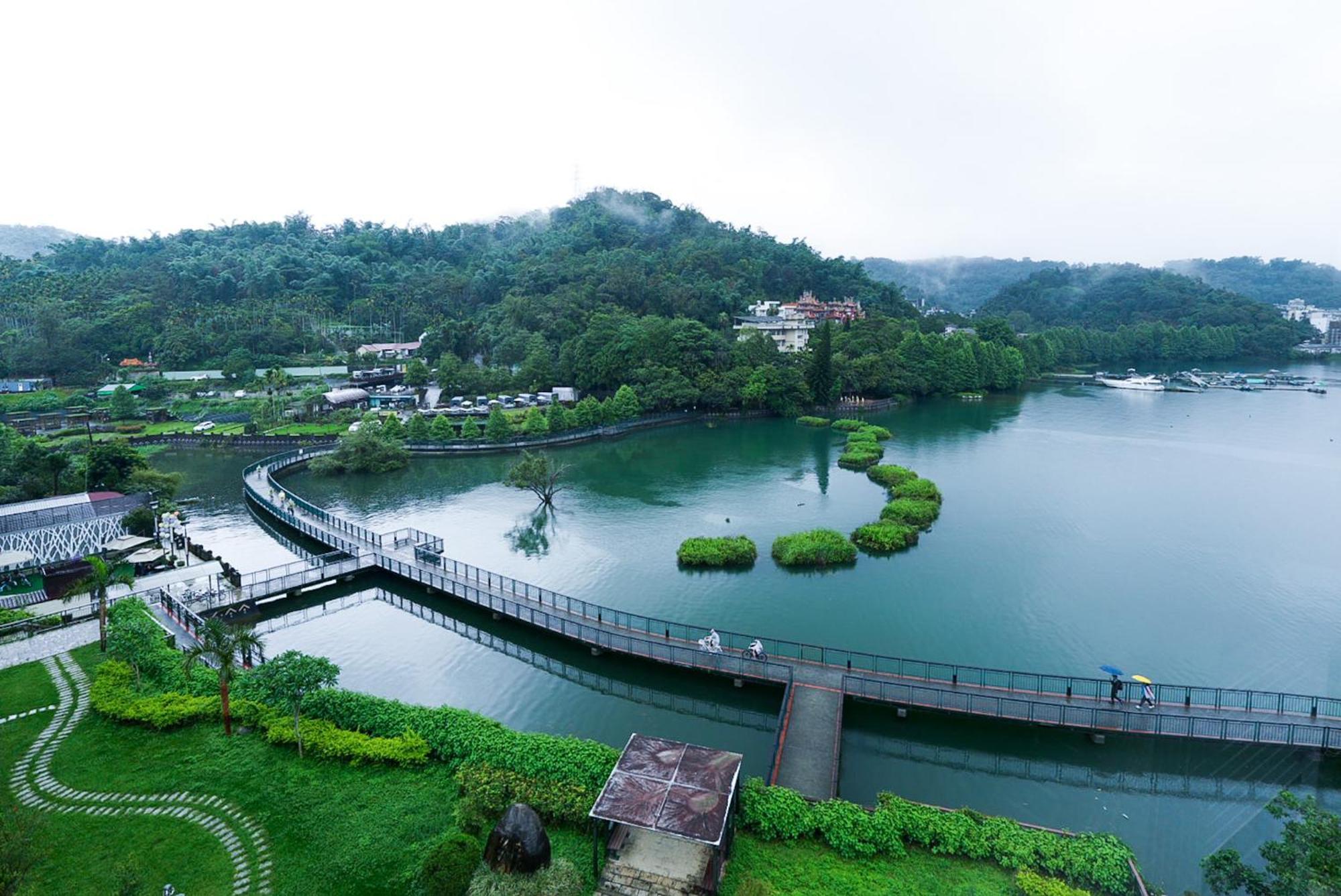 Zhaohong Homestay Ючи Екстериор снимка
